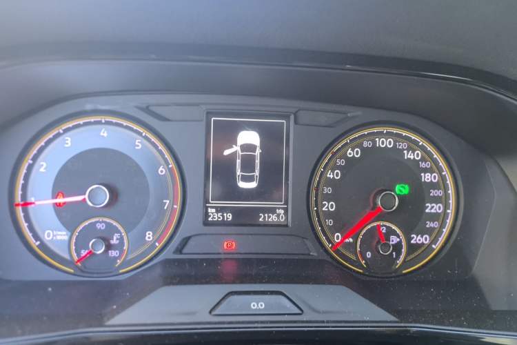 Used Volkswagen Lavida 2019 1.5L Automatic Vision Edition China VI Standard Instrument Cluster