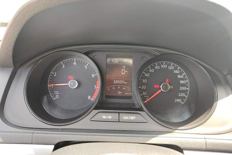 Used Volkswagen Lavida 2019 Lavida Start 1.5L Automatic Trendy Version China VI Standard Instrument Cluster