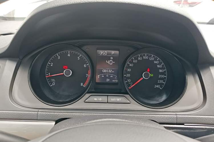Used Volkswagen Lavida 2019 Lavida Start 1.5L Automatic Trendy Version China VI Standard Instrument Cluster