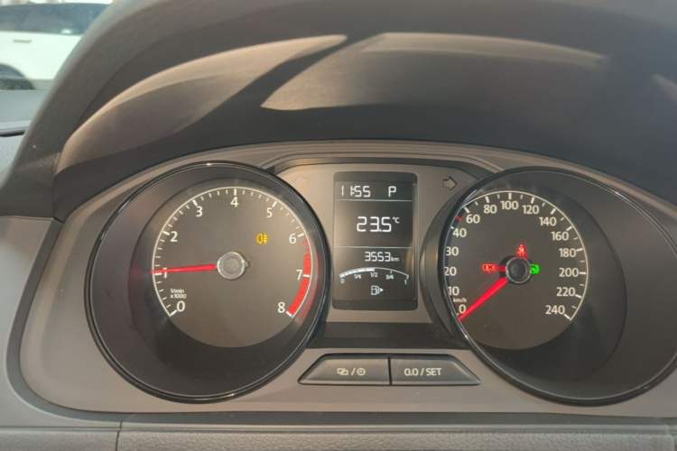 Used Volkswagen Lavida 2019 Lavida Start 1.5L Automatic Trendy Version China VI Standard Instrument Cluster