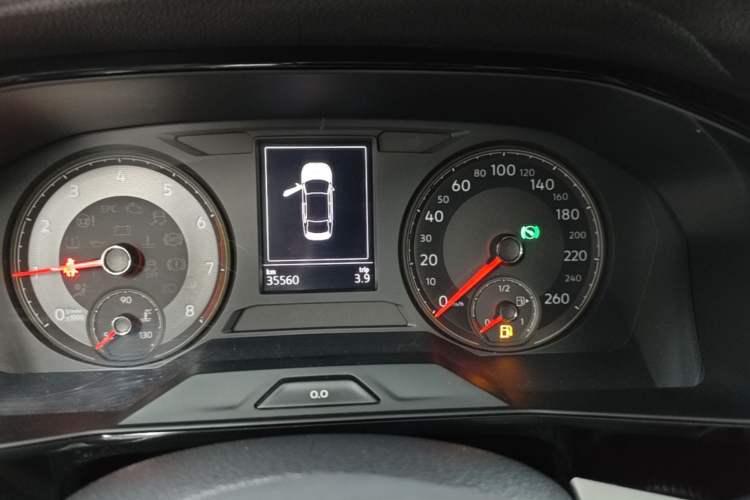 Used Volkswagen Lavida 2019 1.5L Automatic Comfort Edition China VI Standard Instrument Cluster