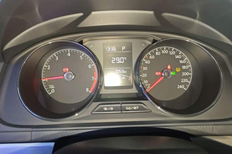 Used Volkswagen Lavida 2019 Lavida Start 1.5L Automatic Comfort Edition China VI Standard Instrument Cluster