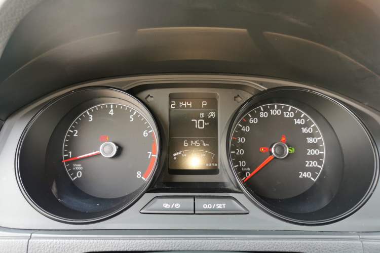 Used Volkswagen Lavida 2019 Lavida Start 1.5L Automatic Trendy Version China VI Standard Instrument Cluster