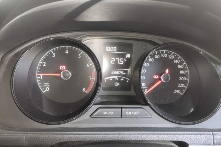 Used Volkswagen Lavida 2019 Lavida Start 1.5L Manual Fashion Edition China VI Standard Instrument Cluster