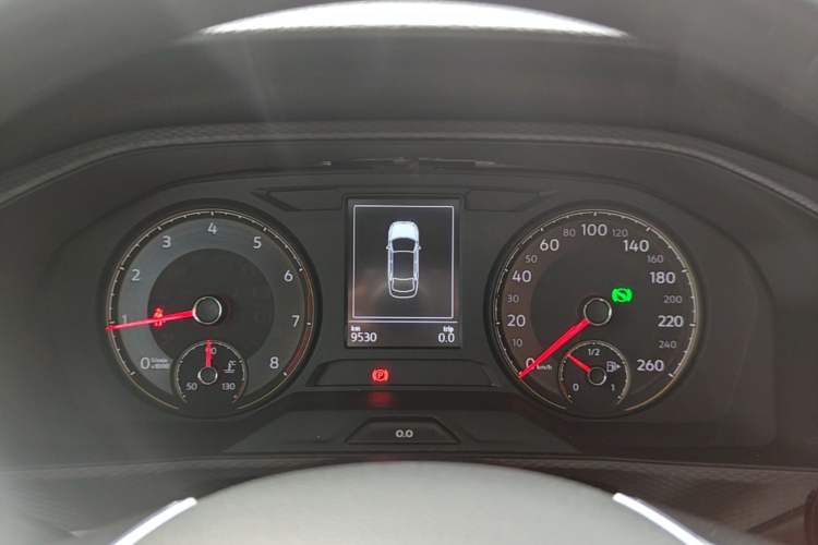 Used Volkswagen Lavida 2019 1.5L Automatic Fashion Edition China VI Instrument Cluster
