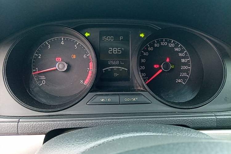 Used Volkswagen Lavida 2019 Lavida Start 1.5L Automatic Trendy Version China VI Standard Instrument Cluster