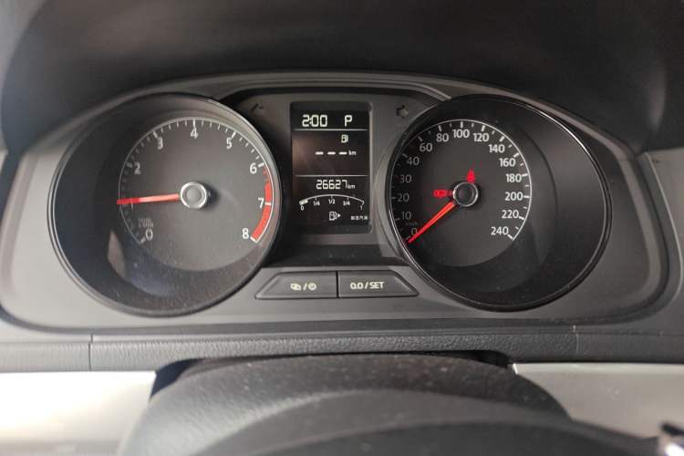 Used Volkswagen Lavida 2019 Lavida Start 1.5L Automatic Trendy Version China VI Standard Instrument Cluster