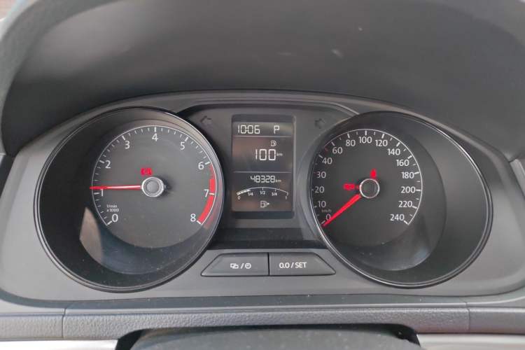 Used Volkswagen Lavida 2019 Lavida Start 1.5L Automatic Trendy Version China VI Standard Instrument Cluster