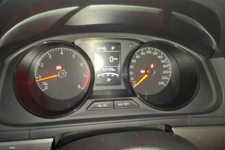 Used Volkswagen Lavida 2019 Lavida Start 1.5L Automatic Trendy Version China VI Standard Instrument Cluster