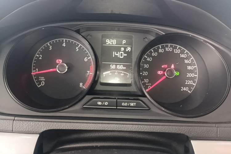 Used Volkswagen Lavida 2019 Lavida Start 1.5L Automatic Trendy Version China VI Standard Instrument Cluster