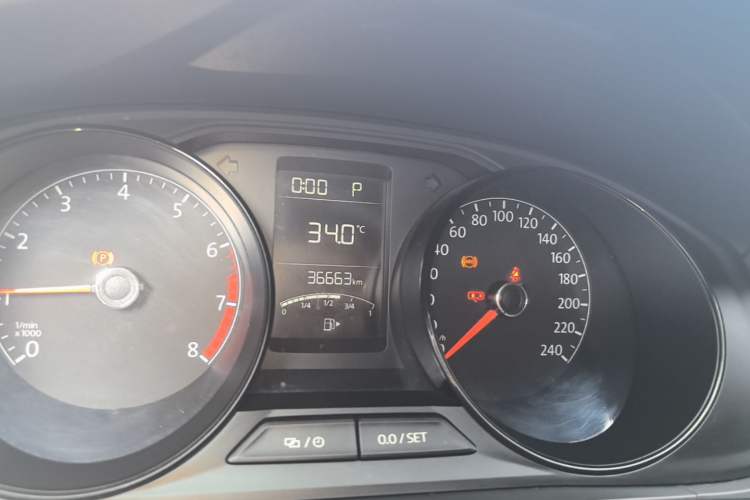 Used Volkswagen Lavida 2019 Lavida Start 1.5L Automatic Trendy Version China VI Standard Instrument Cluster