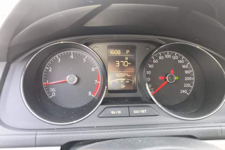 Used Volkswagen Lavida 2019 Lavida Start 1.5L Automatic Comfort Edition China VI Standard Instrument Cluster