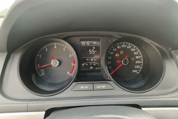 Used Volkswagen Lavida 2019 Lavida Start 1.5L Automatic Trendy Version China VI Standard Instrument Cluster