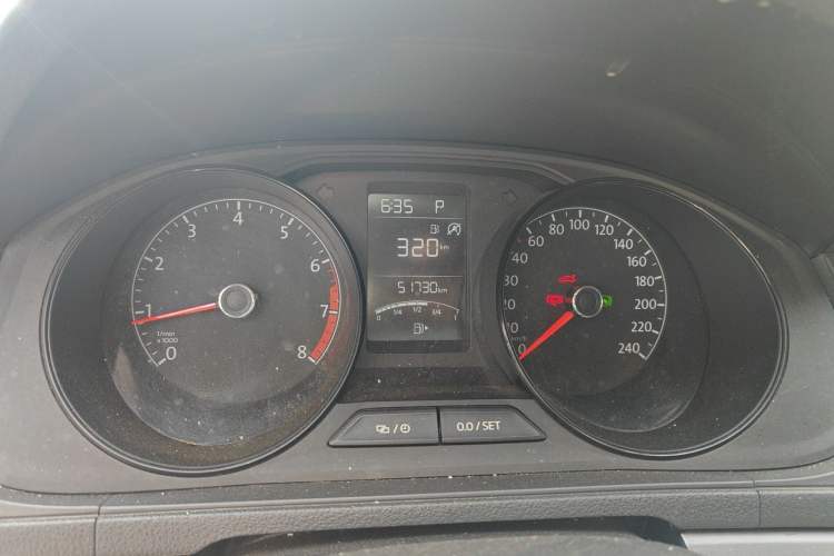 Used Volkswagen Lavida 2019 Lavida Start 1.5L Automatic Trendy Version China VI Standard Instrument Cluster