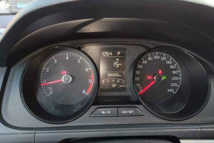 Used Volkswagen Lavida 2019 Lavida Start 1.5L Automatic Trendy Version China VI Standard Instrument Cluster
