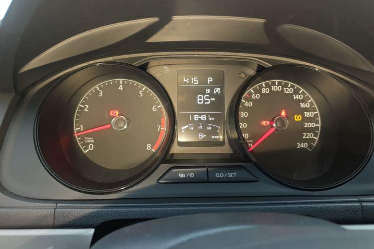 Used Volkswagen Lavida 2019 Lavida Start 1.5L Automatic Trendy Version China VI Standard Instrument Cluster