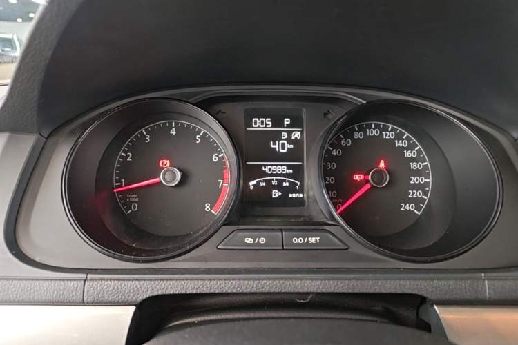 Used Volkswagen Lavida 2019 Lavida Start 1.5L Automatic Trendy Version China VI Standard Instrument Cluster