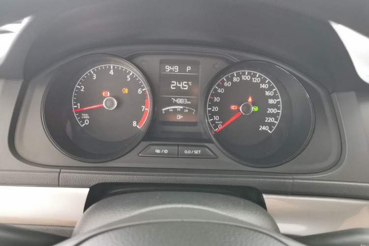 Used Volkswagen Lavida 2019 Lavida Start 1.5L Automatic Trendy Version China VI Standard Instrument Cluster
