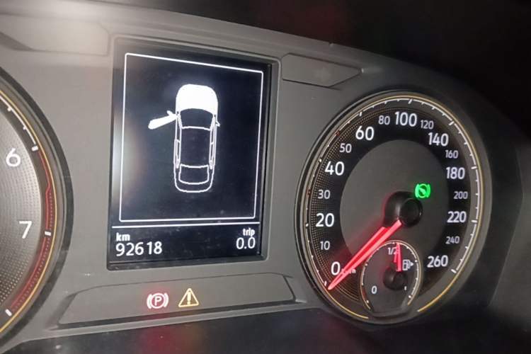 Used Volkswagen Lavida 2019 1.5L Automatic Comfort Edition China VI Standard Instrument Cluster