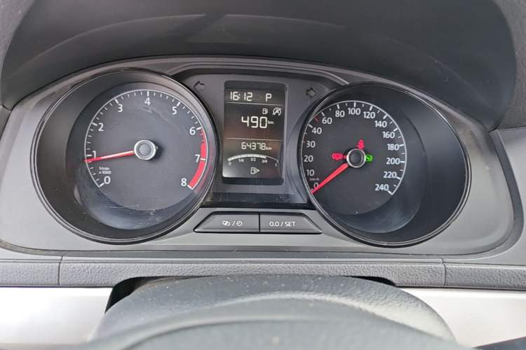 Used Volkswagen Lavida 2019 Lavida Start 1.5L Automatic Trendy Version China VI Standard Instrument Cluster