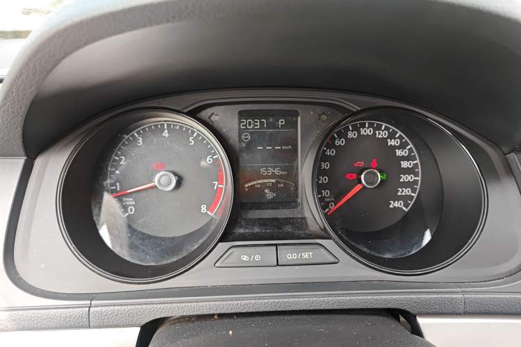 Used Volkswagen Lavida 2019 Lavida Start 1.5L Automatic Trendy Version China VI Standard Instrument Cluster