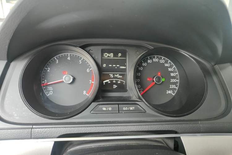 Used Volkswagen Lavida 2019 Lavida Start 1.5L Automatic Trendy Version China VI Standard Instrument Cluster