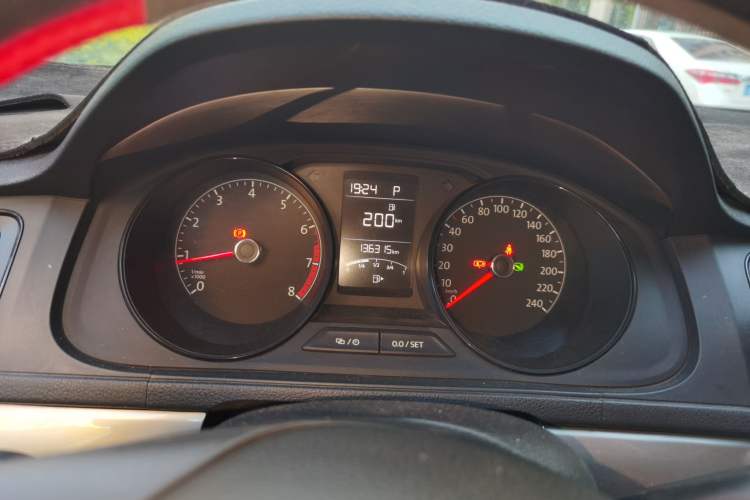 Used Volkswagen Lavida 2019 Lavida Start 1.5L Automatic Trendy Version China VI Standard Instrument Cluster