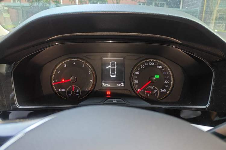 Used Volkswagen Lavida 2019 280TSI DSG Comfort Edition China VI standard Instrument Cluster