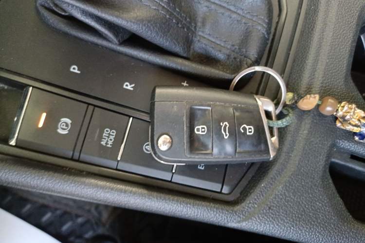 Used Volkswagen Lavida 2019 280TSI DSG Comfort Edition China VI standard Interior 1