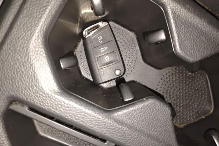Used Volkswagen Lavida 2019 1.5L Automatic Comfort Edition China VI Standard Interior 1