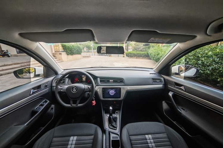 Used Volkswagen Lavida 2019 Lavida Start 1.5L Automatic Trendy Version China VI Standard Interior 2