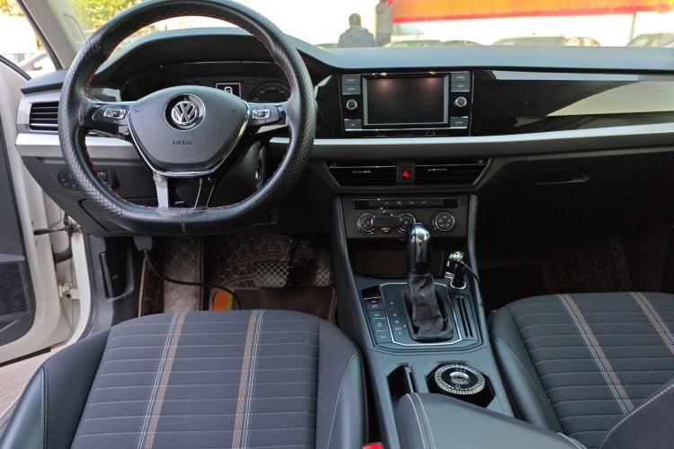 Used Volkswagen Lavida 2019 280TSI DSG Comfort Edition China VI standard Interior 2