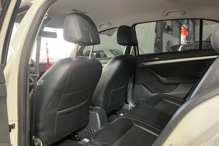 Used Volkswagen Lavida 2019 Lavida Start 1.5L Automatic Trendy Version China VI Standard Interior 2