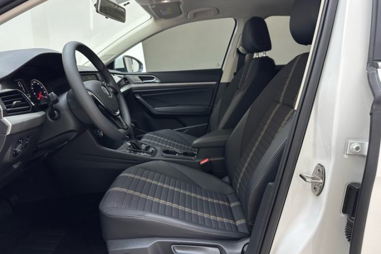 Used Volkswagen Lavida 2019 280TSI DSG Comfort Edition China VI standard Interior 3