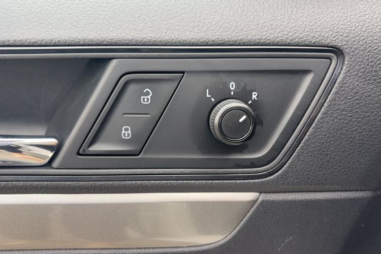 Used Volkswagen Lavida 2019 Lavida Start 1.5L Automatic Trendy Version China VI Standard Interior 3