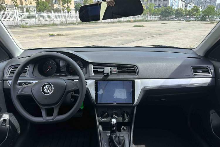 Used Volkswagen Lavida 2019 Lavida Start 1.5L Automatic Trendy Version China VI Standard Interior 3