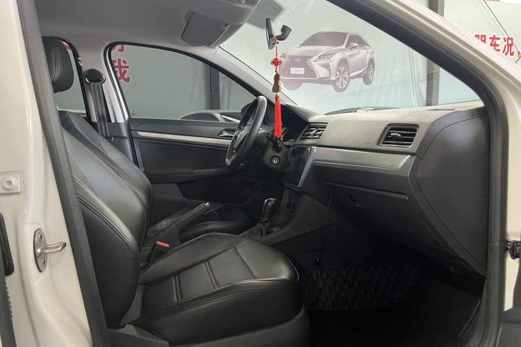 Used Volkswagen Lavida 2019 Lavida Start 1.5L Automatic Trendy Version China VI Standard Interior 3