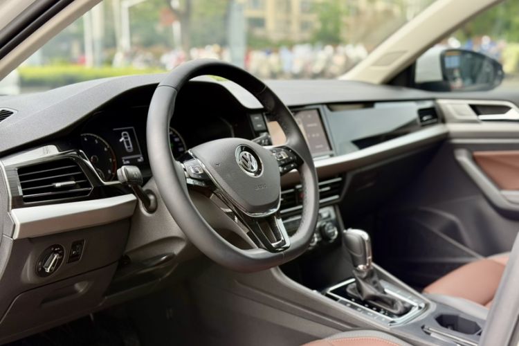 Used Volkswagen Lavida 2019 280TSI DSG Luxury Edition China VI Standard Interior 4
