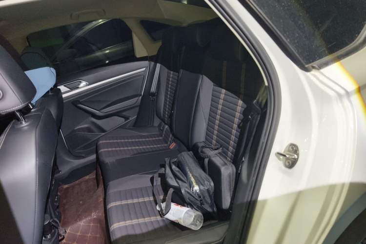 Used Volkswagen Lavida 2019 280TSI DSG Comfort Edition China VI standard Interior 4