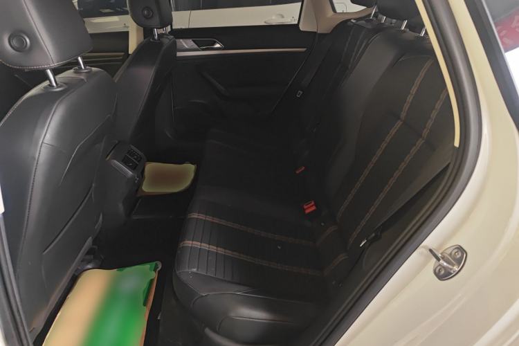 Used Volkswagen Lavida 2019 280TSI DSG Comfort Edition China VI standard Interior 4