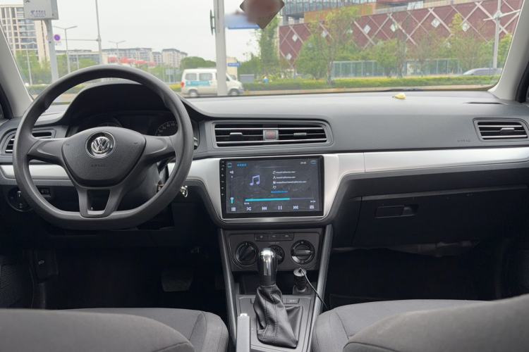 Used Volkswagen Lavida 2019 Lavida Start 1.5L Automatic Trendy Version China VI Standard Interior 5