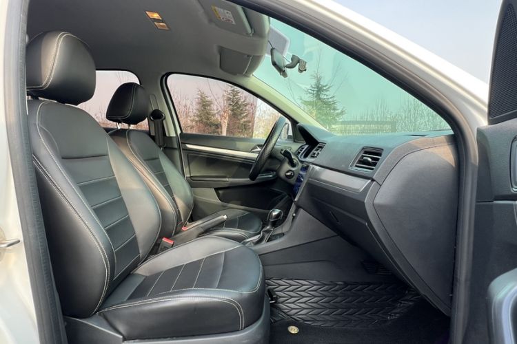 Used Volkswagen Lavida 2019 Lavida Start 1.5L Automatic Trendy Version China VI Standard Interior 6
