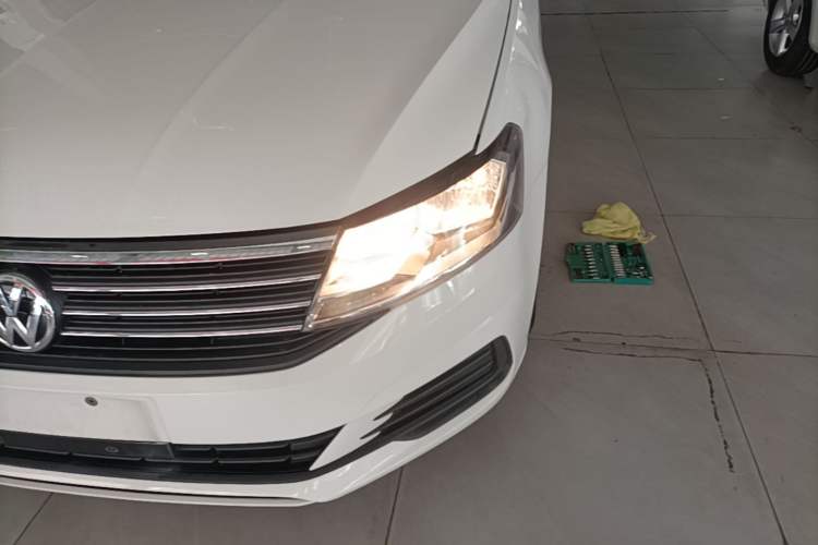 Used Volkswagen Lavida 2019 Lavida Start 1.5L Automatic Trendy Version China VI Standard Left Front Headlight