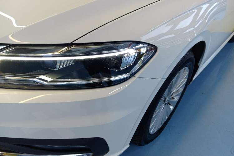 Used Volkswagen Lavida 2019 1.5L Automatic Comfort Edition China VI Standard Left Front Headlight