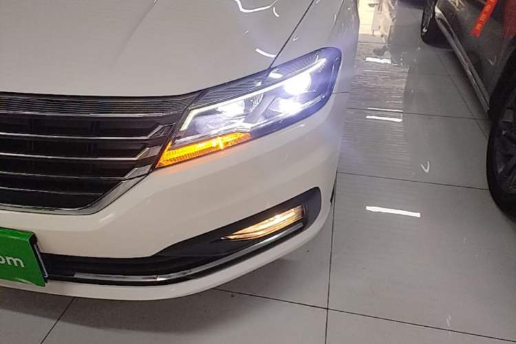 Used Volkswagen Lavida 2019 1.5L Automatic Vision Edition China VI Standard Left Front Headlight