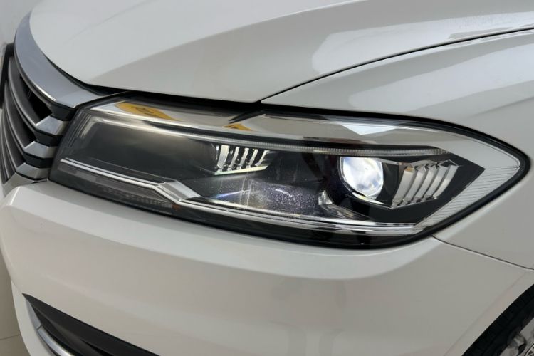 Used Volkswagen Lavida 2019 280TSI DSG Comfort Edition China VI standard Left Front Headlight