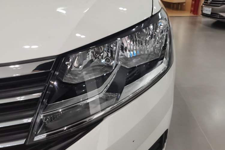 Used Volkswagen Lavida 2019 Lavida Start 1.5L Automatic Trendy Version China VI Standard Left Front Headlight