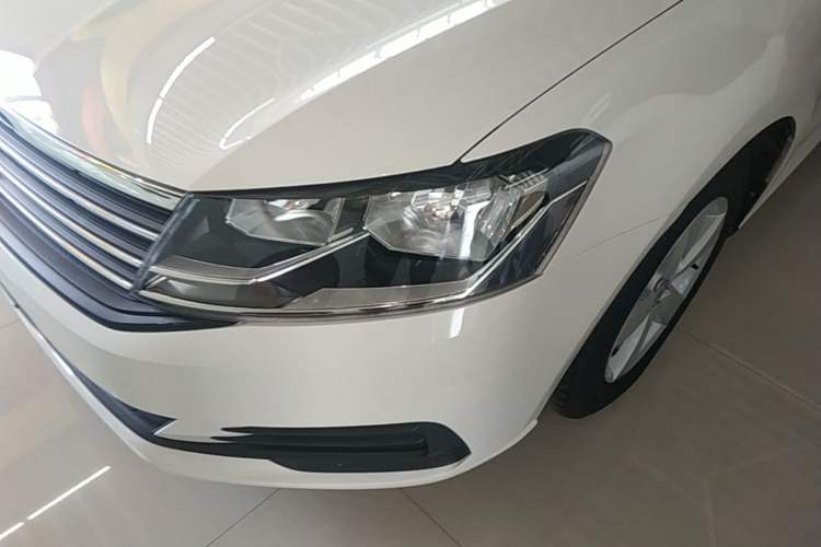 Used Volkswagen Lavida 2019 Lavida Start 1.5L Automatic Trendy Version China VI Standard Left Front Headlight