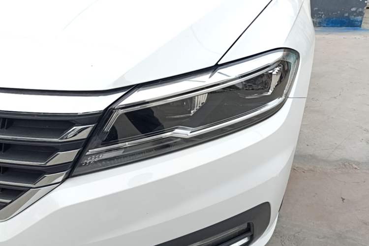 Used Volkswagen Lavida 2019 280TSI DSG Comfort Edition China VI standard Left Front Headlight