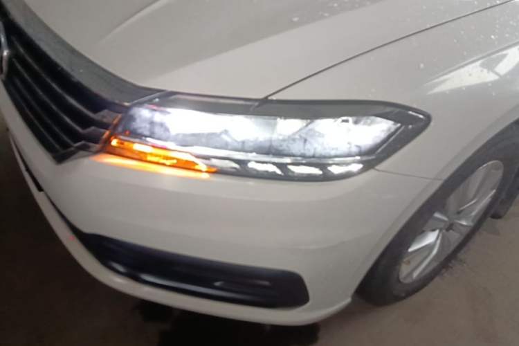 Used Volkswagen Lavida 2019 1.5L Automatic Fashion Edition China VI Left Front Headlight